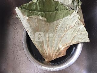 荷葉雞肉糯米飯的做法步驟:3