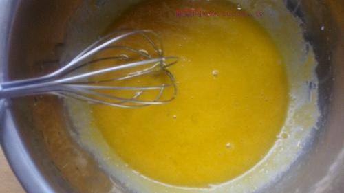 八寸巧克力戚風(fēng)蛋糕的做法