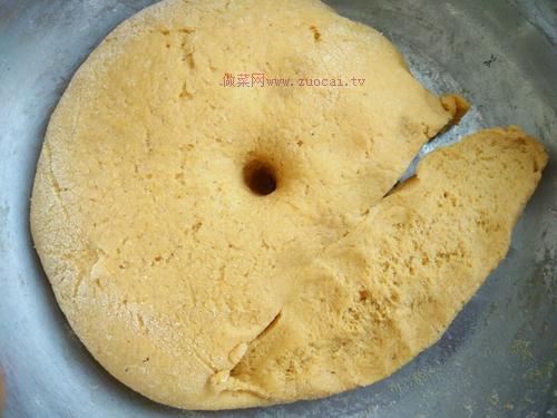 南瓜雜糧發(fā)面團的做法