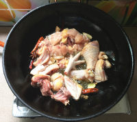 胡蘿卜杏鮑菇燒土雞的做法步驟6