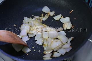 洋蔥南瓜燒秋葵的做法步驟:5