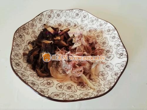 卷心菜燜飯(電壓鍋版)的做法