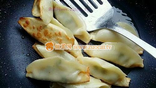 生煎水餃的做法