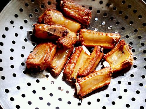 干煸椒鹽排骨的做法