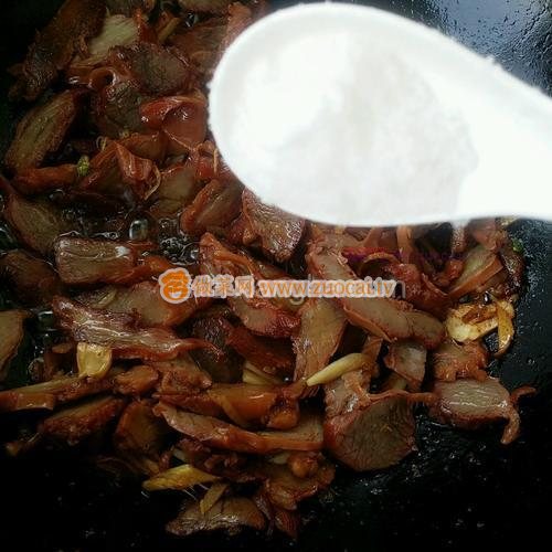 雙椒護(hù)心肉的做法