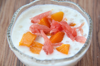 深受大眾們喜愛的一道甜品---楊枝甘露的做法步驟:8