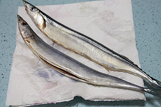 干煎秋刀魚(yú)