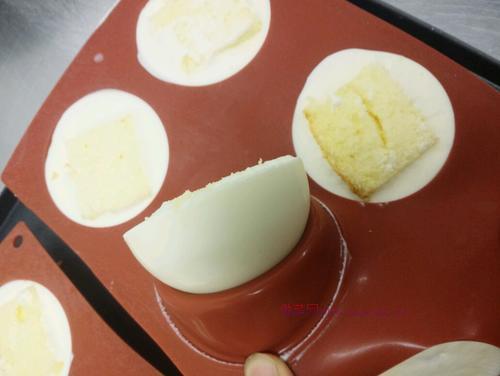 樹(shù)莓白朱古力慕斯的做法