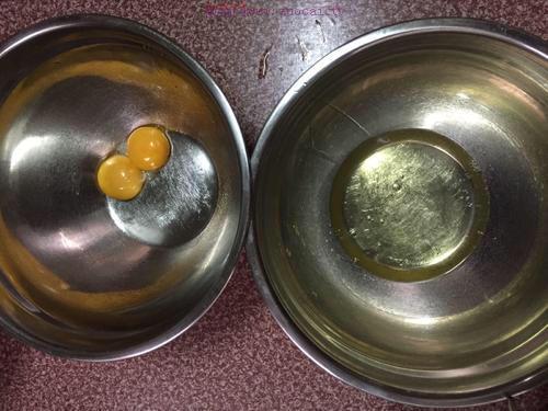 六寸戚風(fēng)蛋糕的做法