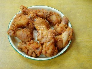 酥脆炸雞根的做法步驟:7