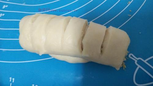 肉松面包卷的做法