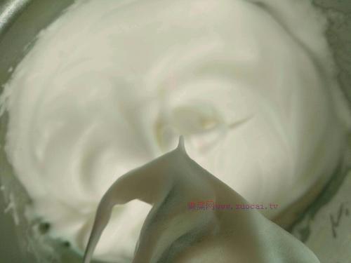 戚風(fēng)蛋糕的做法