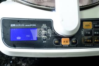 紅燒肉燒筍的做法步驟:5