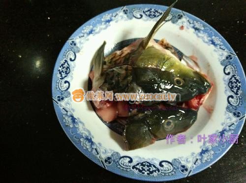 蘿卜魚頭湯的做法