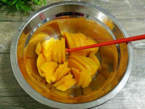 小南瓜點(diǎn)心的做法