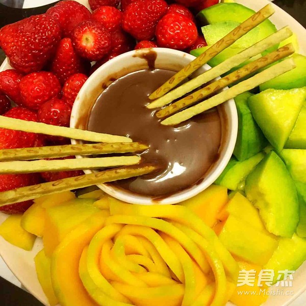 元?dú)鉂M滿水果餐~的做法