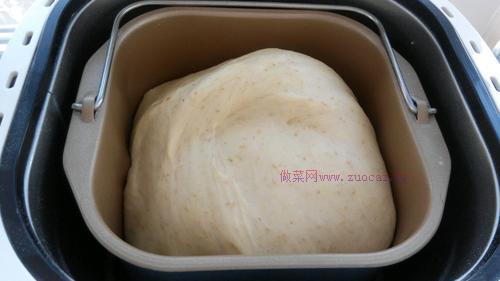 全麥軟面包的做法