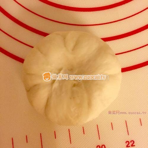 奶汁土豆面包的做法