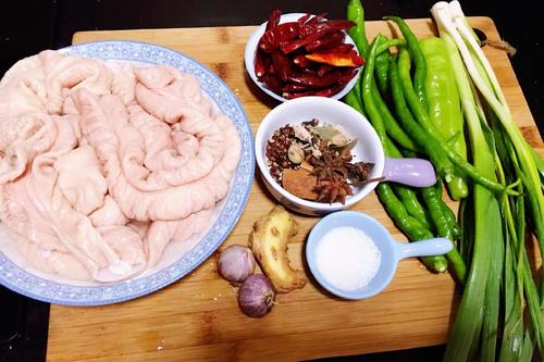 川味辣子肥腸的做法