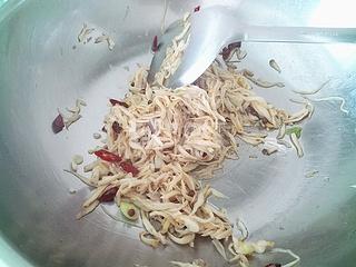 【干煸杏鮑菇】的做法步驟:6