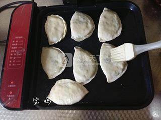 韭菜素盒子的做法步驟:12