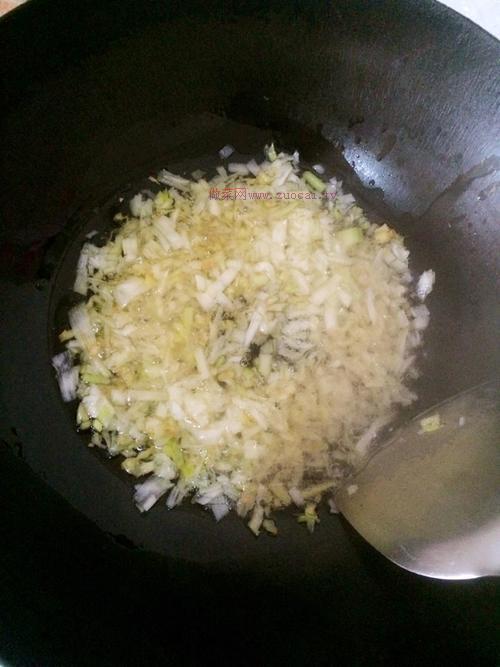 胡蘿卜豬肉包子的做法