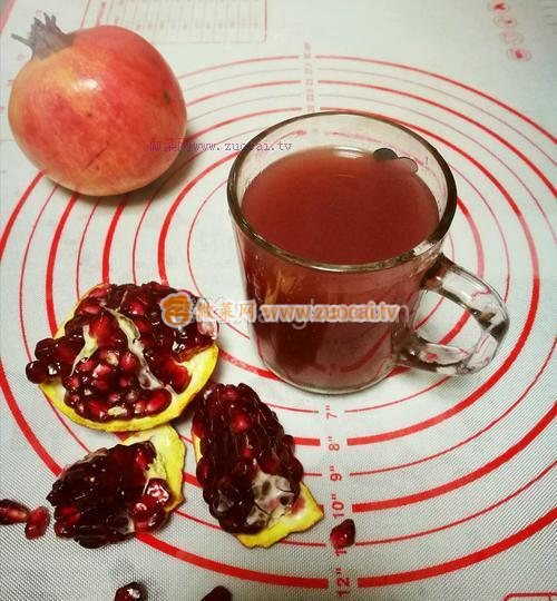 鮮榨石榴汁的做法