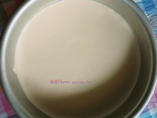 八寸戚風(fēng)蛋糕的做法