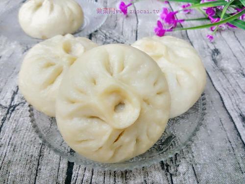 胡蘿卜肉包的做法