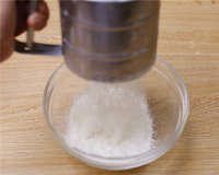 新鮮玫瑰花蘋(píng)果派的做法步驟2