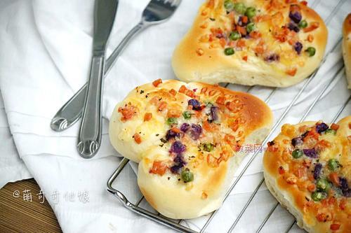 愛心雜蔬火腿面包的做法