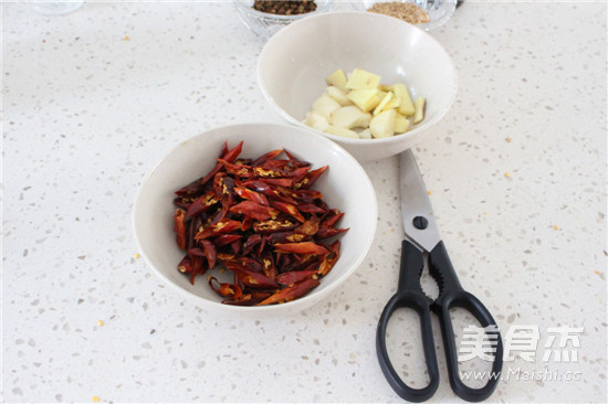 #九陽炒菜機(jī)#香辣雞脆骨的做法