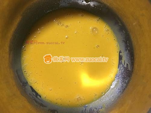 抹茶戚風(fēng)蛋糕的做法