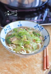 白菜炒肉澆面的做法步驟8