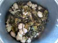 咸菜煲豬肉的做法步驟4