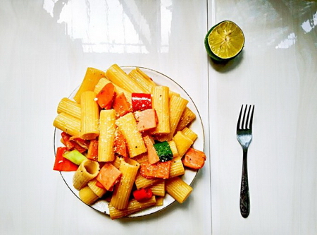 滇味意大利通心粉