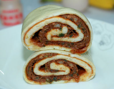 肉龍饅頭的制作方法圖解，肉龍怎么做好吃