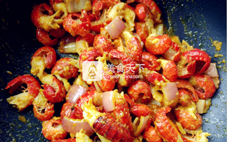 咖喱小龍蝦的做法步驟:5