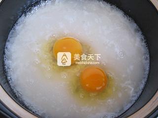 暑天懶人點(diǎn)心——酒釀雞蛋的做法步驟：4