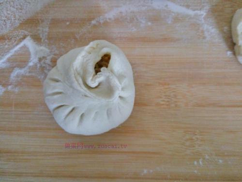 胡蘿卜肉包的做法