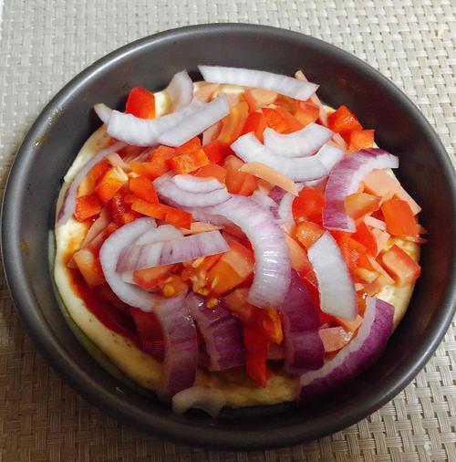 簡(jiǎn)易香腸披薩的做法