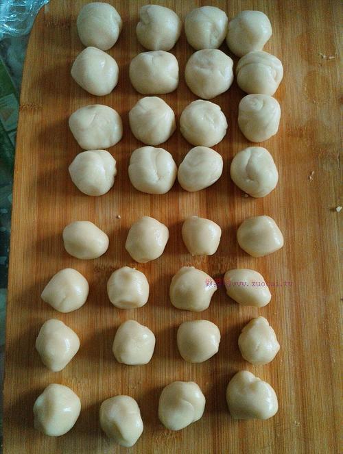 花式酥皮點(diǎn)心的做法