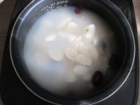 銀耳山藥黑芝麻粥的做法步驟6