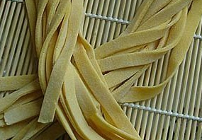 南瓜手搟面怎么做？