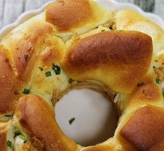 香蔥肉松手撕面包的家常做法