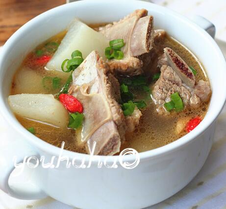 白蘿卜排骨湯的家常做法