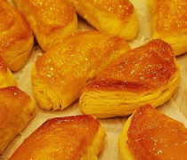 【榴蓮酥怎么做】榴蓮酥的營養(yǎng)價(jià)值_榴蓮酥的功效