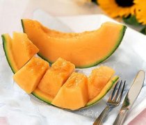 【哈密瓜汁的功效與作用】哈密瓜汁的熱量_哈密瓜汁的熱量 哈密瓜汁的