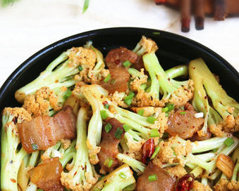 咸肉花菜干鍋的家常做法