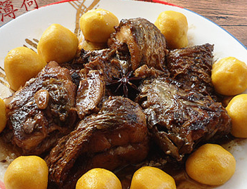 蒸餑餑熬梭魚(yú)的家常做法